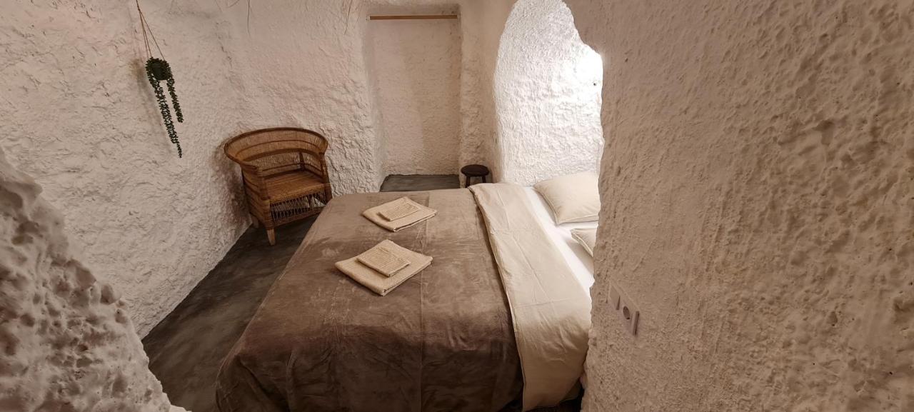 Cuevas Los Coloraos - El Bandido Villanueva de las Torres Esterno foto